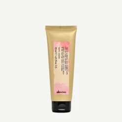 Davines Styling>This is a Medium Hold Pliable Paste
